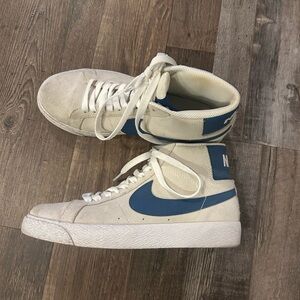 Nike High-Top Blazers in Cream and Blue